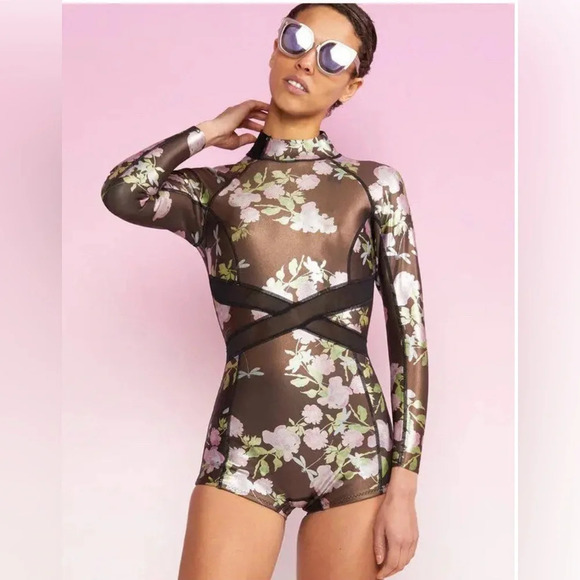 NWT Cynthia Rowley Long-Sleeve Wetsuit - Picture 1 of 7